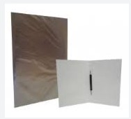 CARPETA PLASTIFICADA CON ARCHIVADOR COLOR CAFE