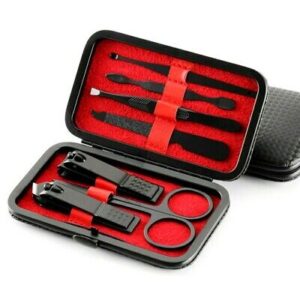 MAKEUP KIT & MANICURE SET